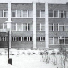 Томский кардиоцентр, главное здание зимой. Предположительно, начало 1980-х