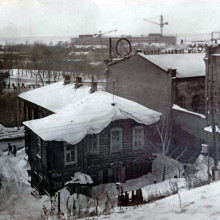 Вид на строящиеся здания "Белого дома" и Театра Драмы. г.Томск. 1980-е