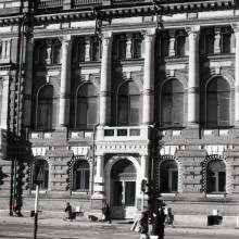 Фасад Дома Офицеров, центральный вход, 1970-е годы. Г. Томск