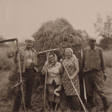 На сенокосе, село Зырянское Томской области, 1970-е