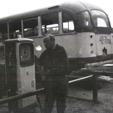 Автобус на заправке в с. Шегарка